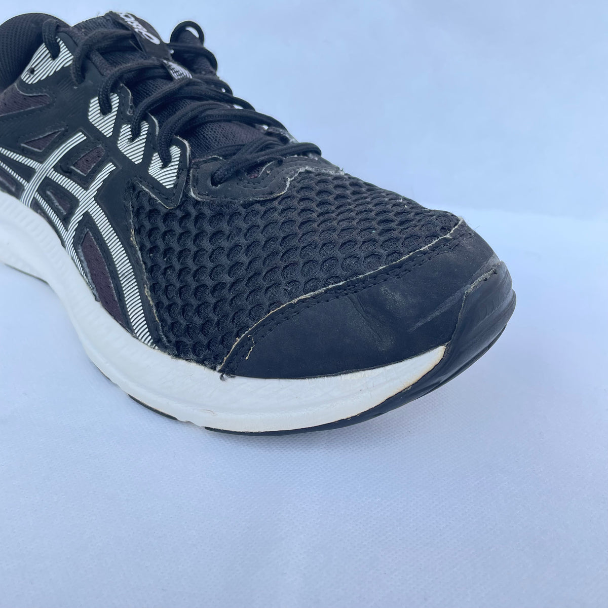 Asics Gel Contend 8