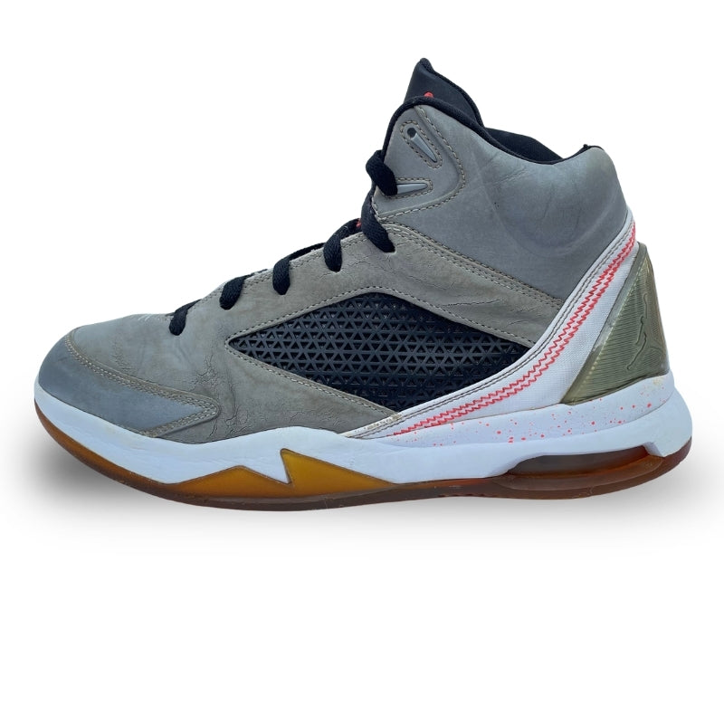 Air Jordan Flight Remix