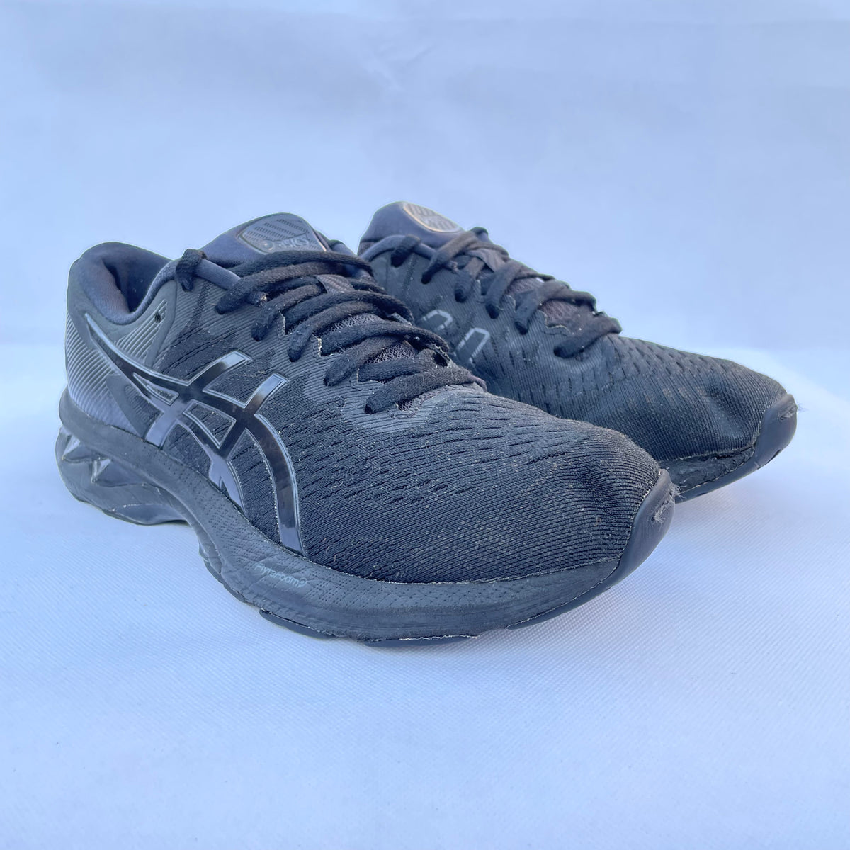 Asics Gel-Kayano 27