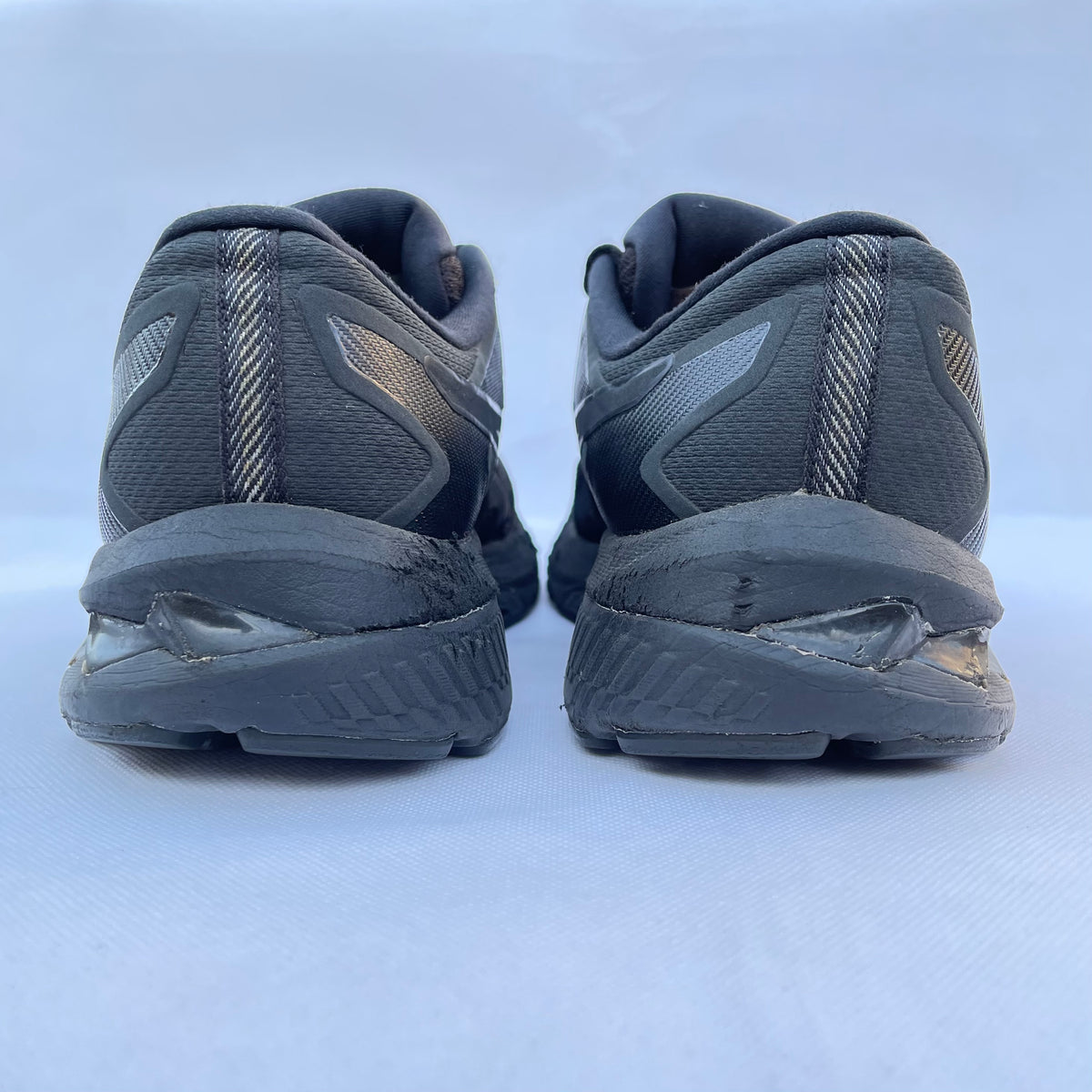 Asics Gel-Kayano 27