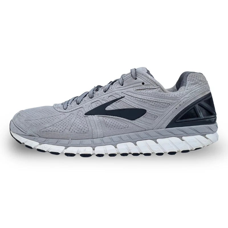 Brooks Beast 16