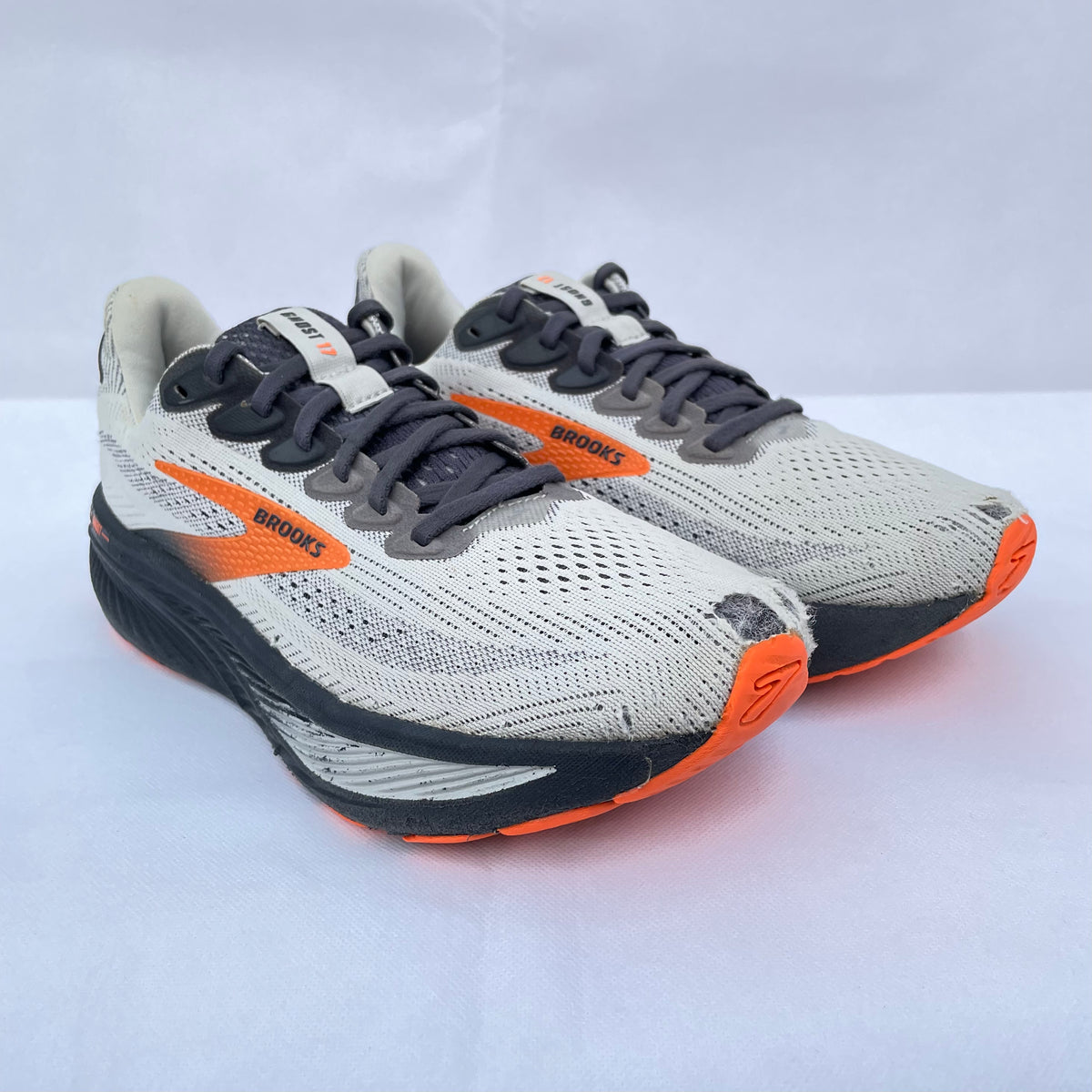 Brooks Ghost 17