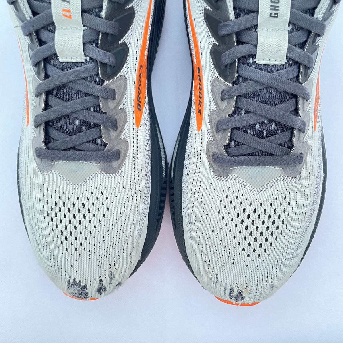 Brooks Ghost 17