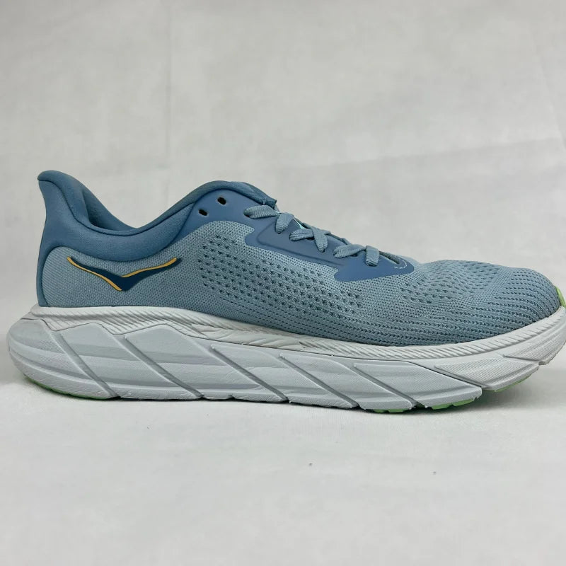 Hoka Arahi 7