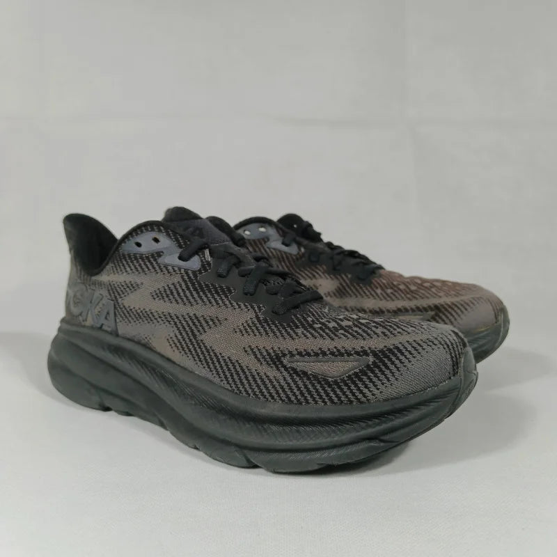 Hoka Clifton 9