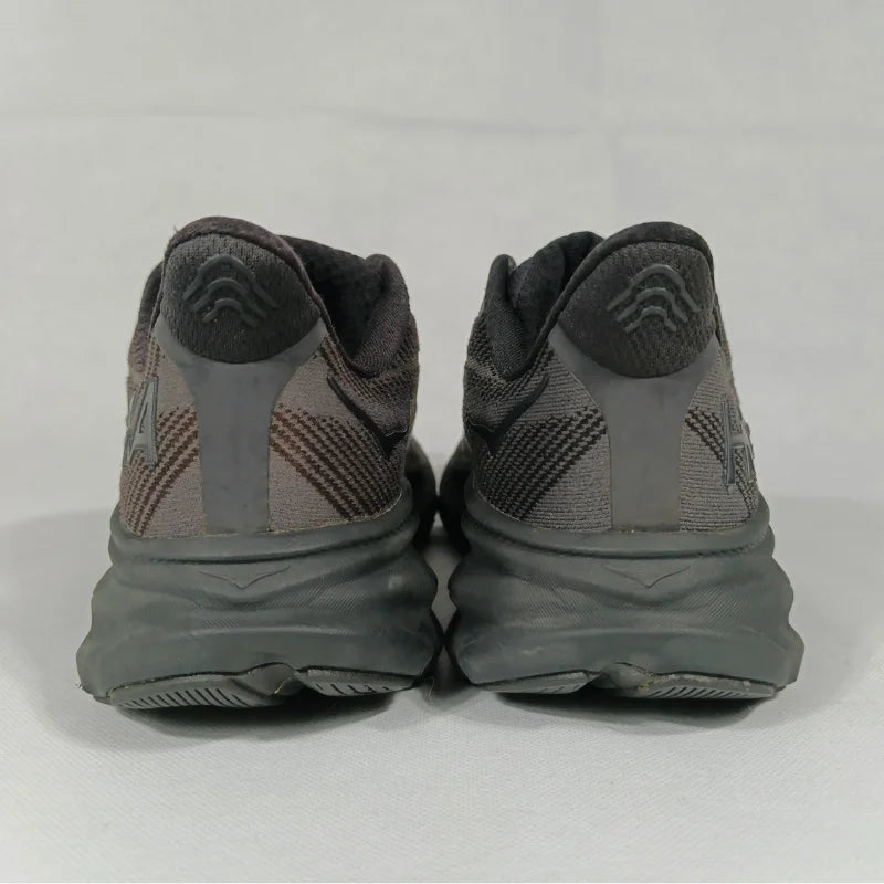Hoka Clifton 9