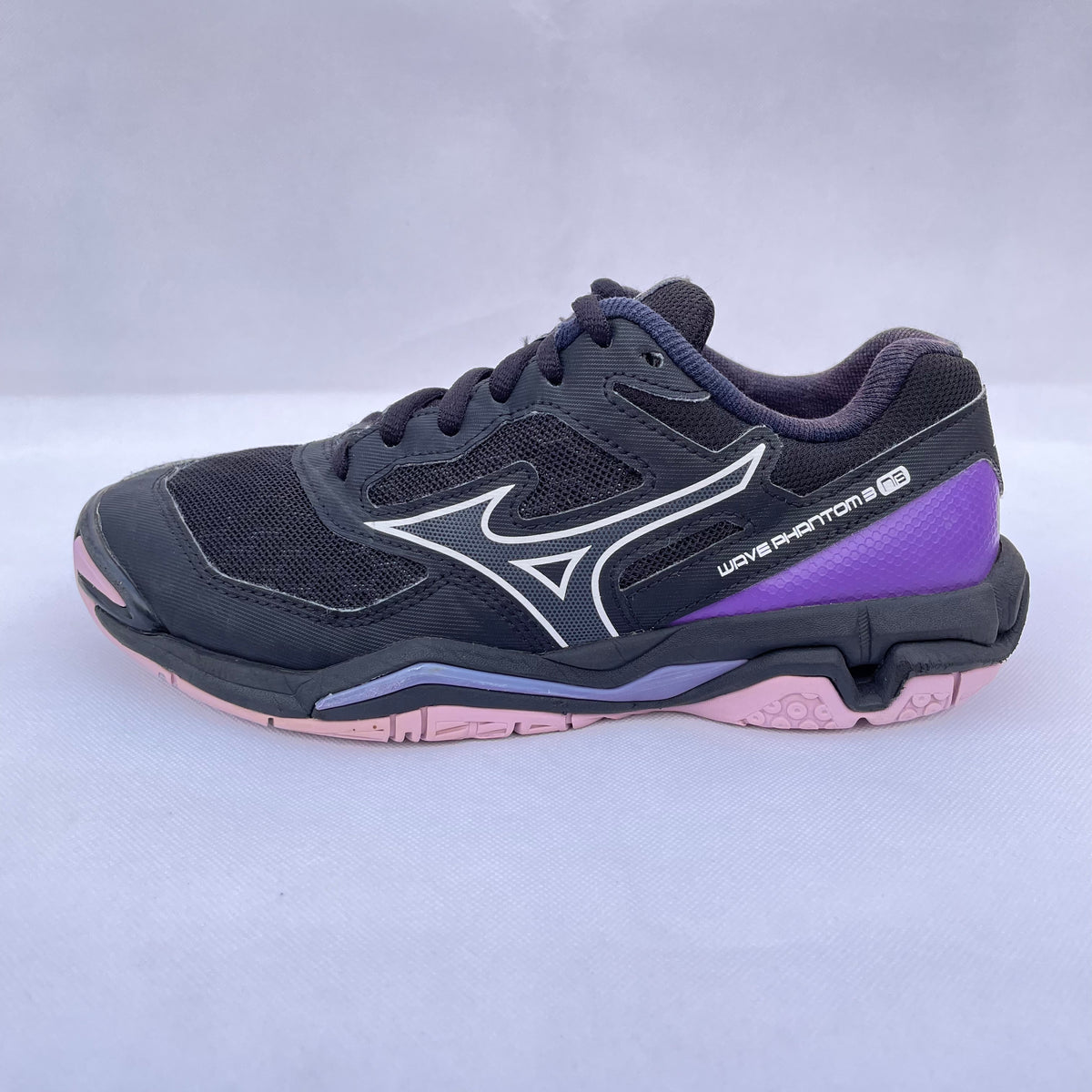 Mizuno Wave Phantom 3