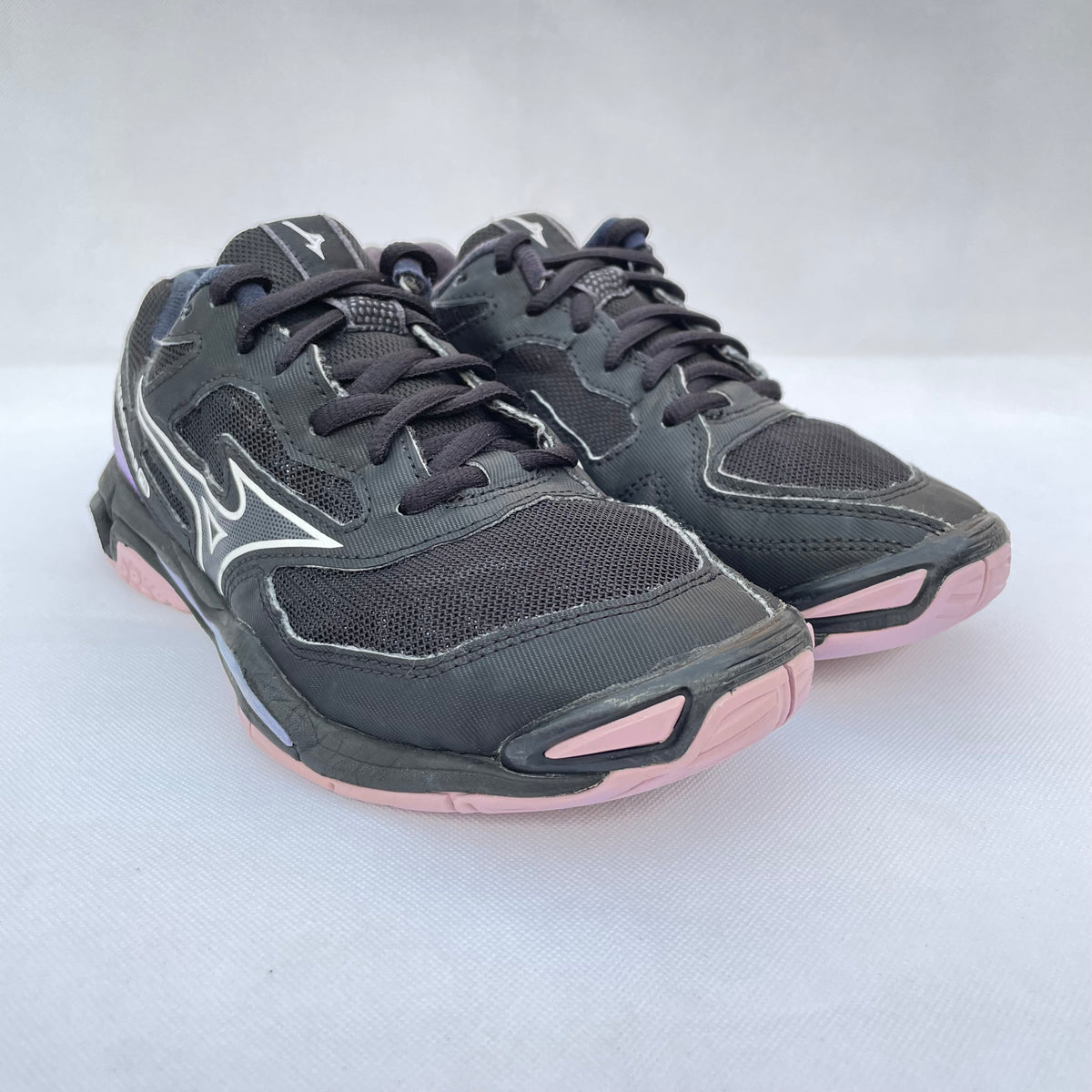 Mizuno Wave Phantom 3
