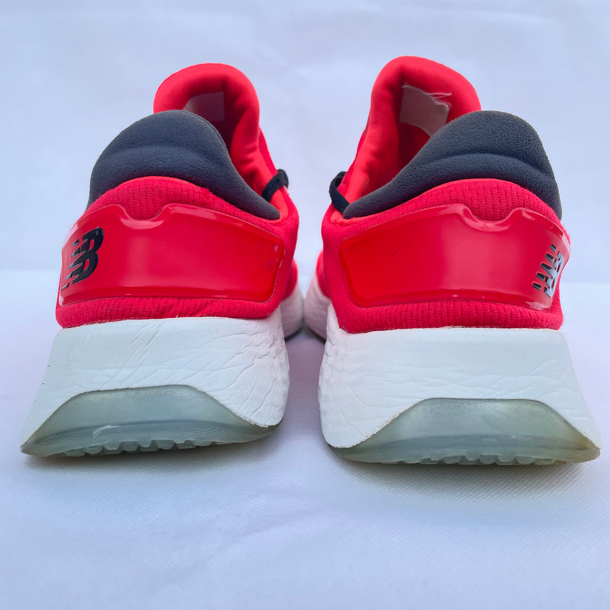 New Balance Lazr v2