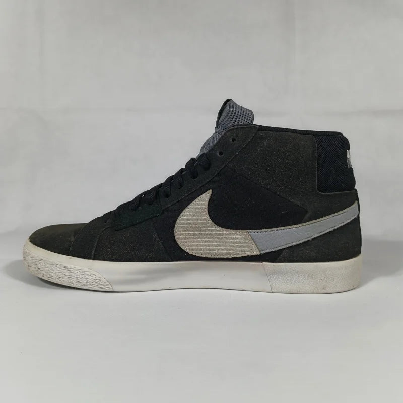 Nike SB Blazer Mid