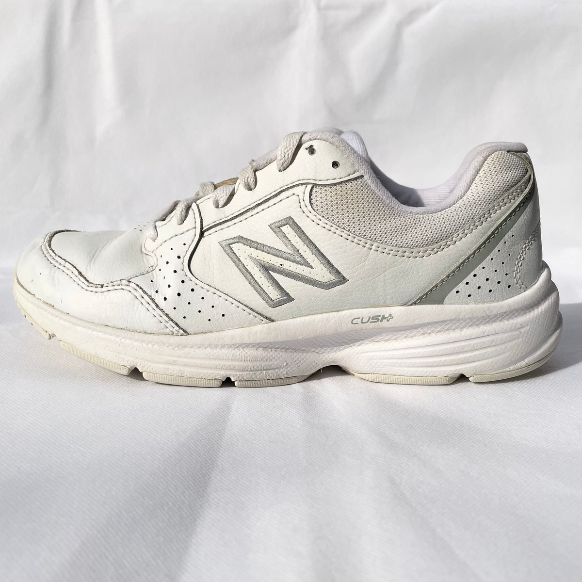 New Balance 411 V1