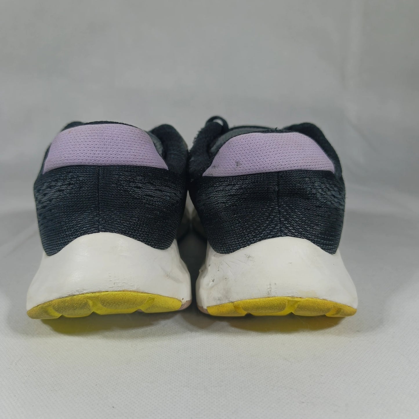New Balance women's 520 V8