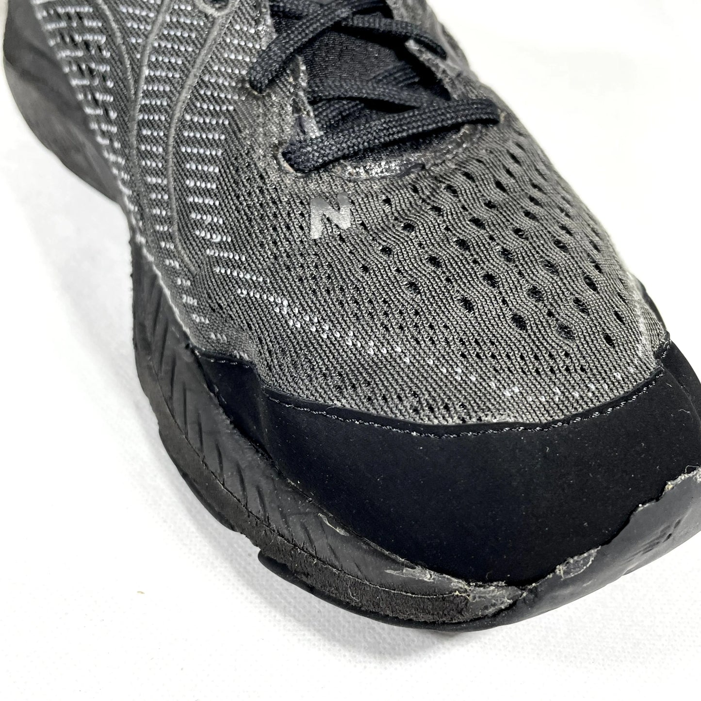 New Balance 860v13