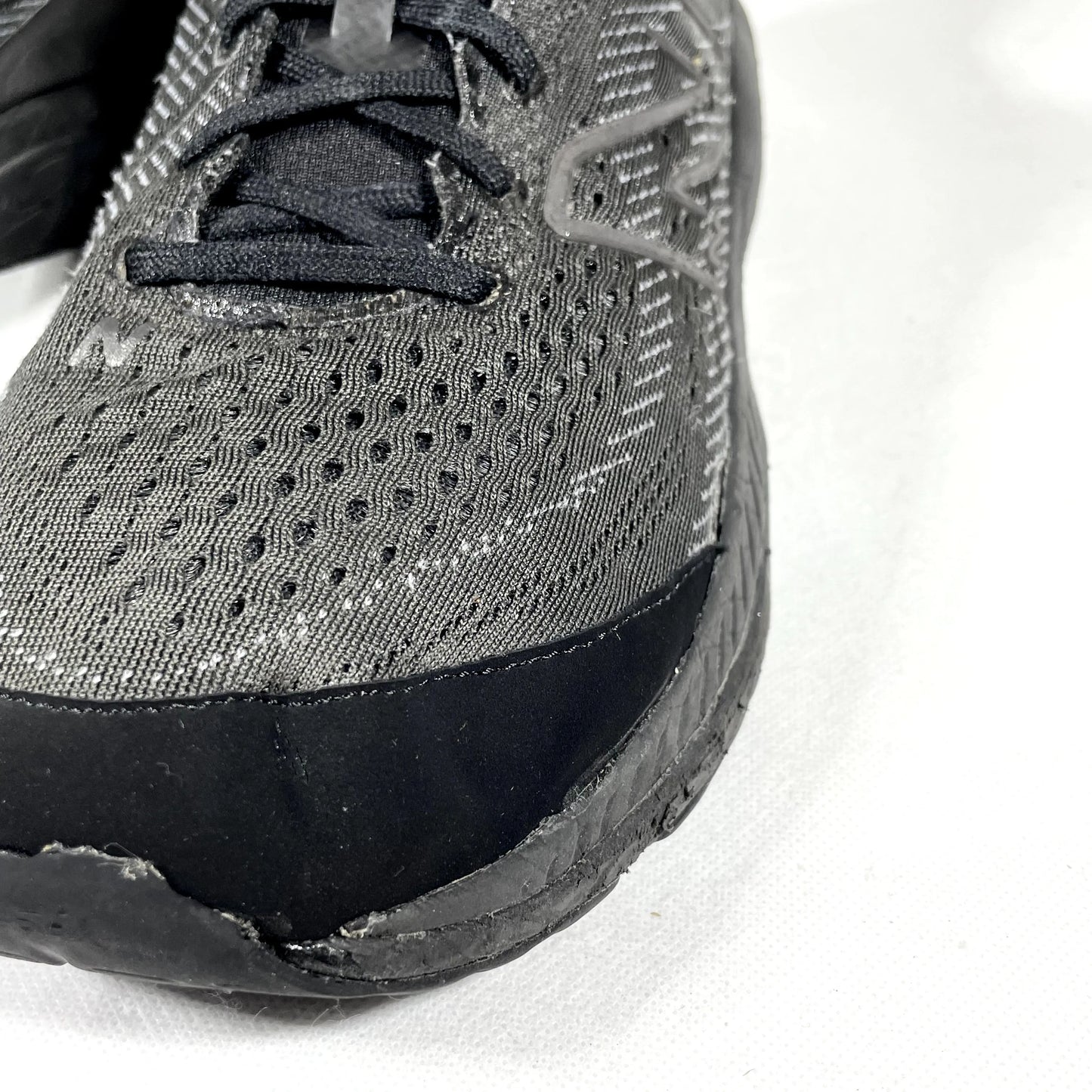 New Balance 860v13