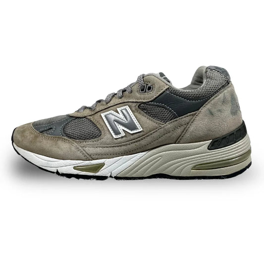 New Balance 991