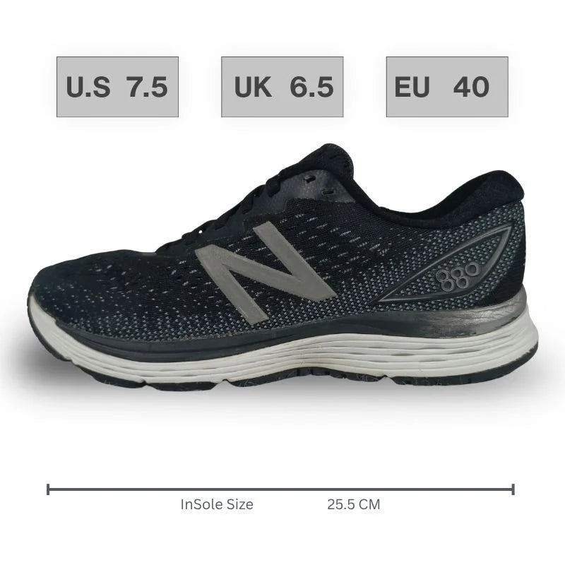 New Balance 880v9