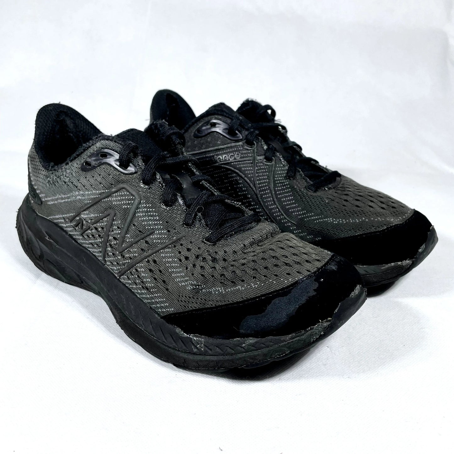 New Balance 860v13