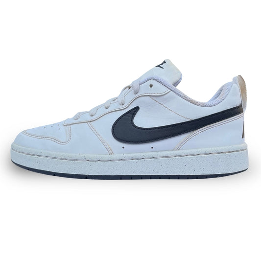 Nike Court Borough