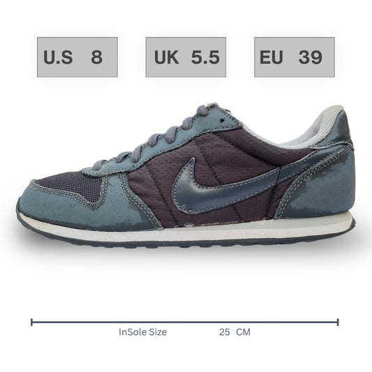 Nike Genicco