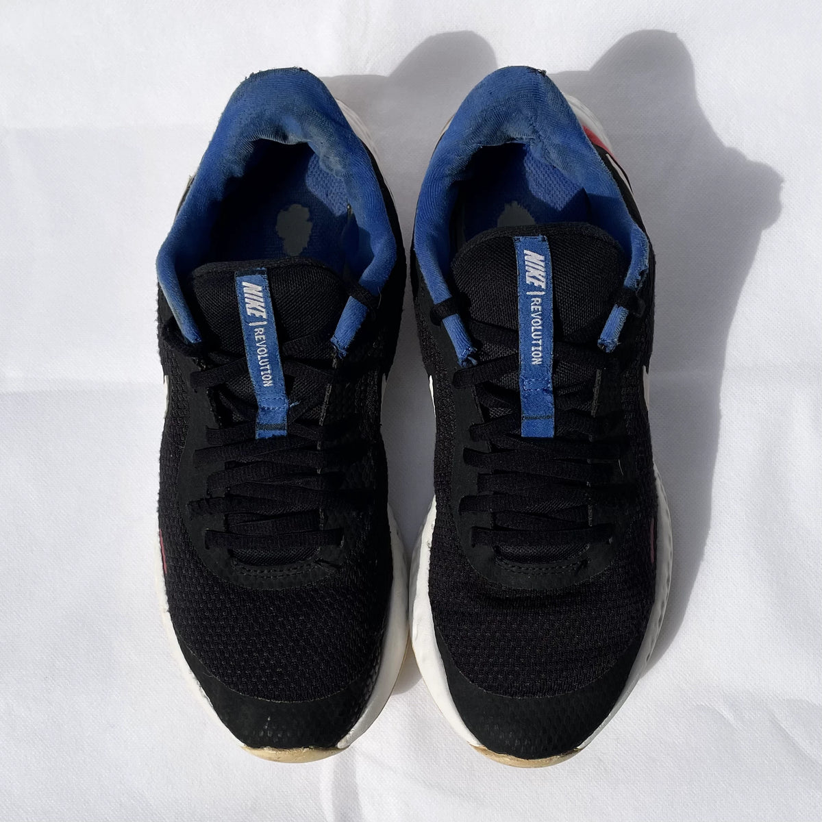 Nike Revolution 5