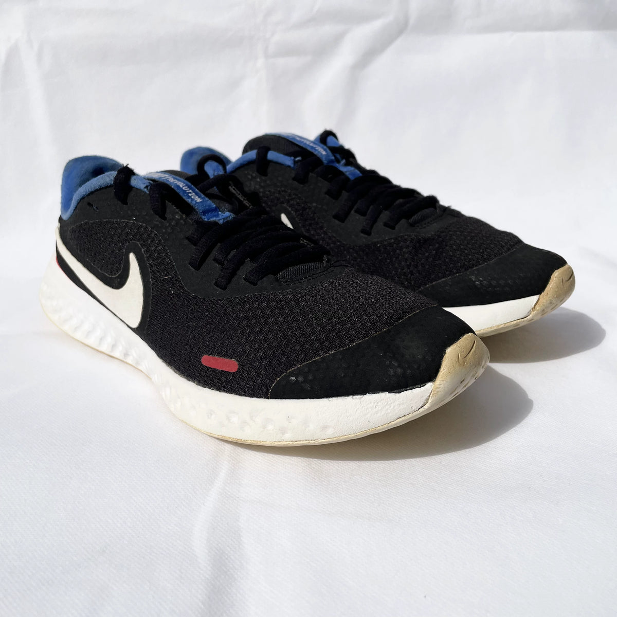 Nike Revolution 5