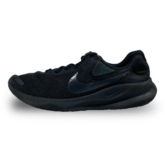 Nike Revolution 7