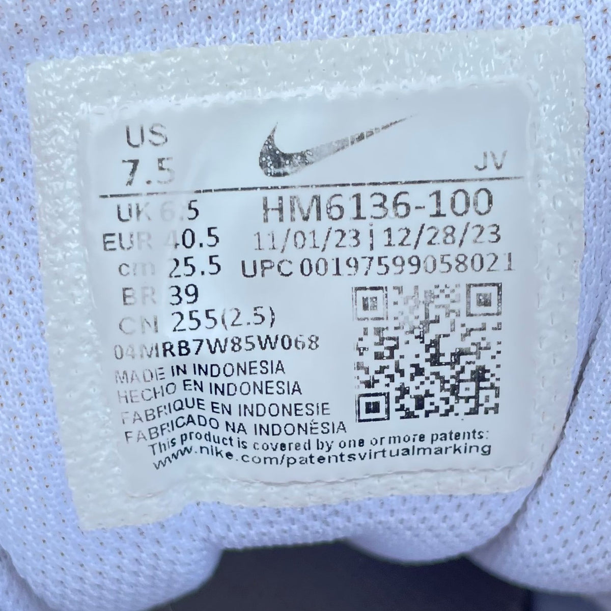 Nike Squash-Type