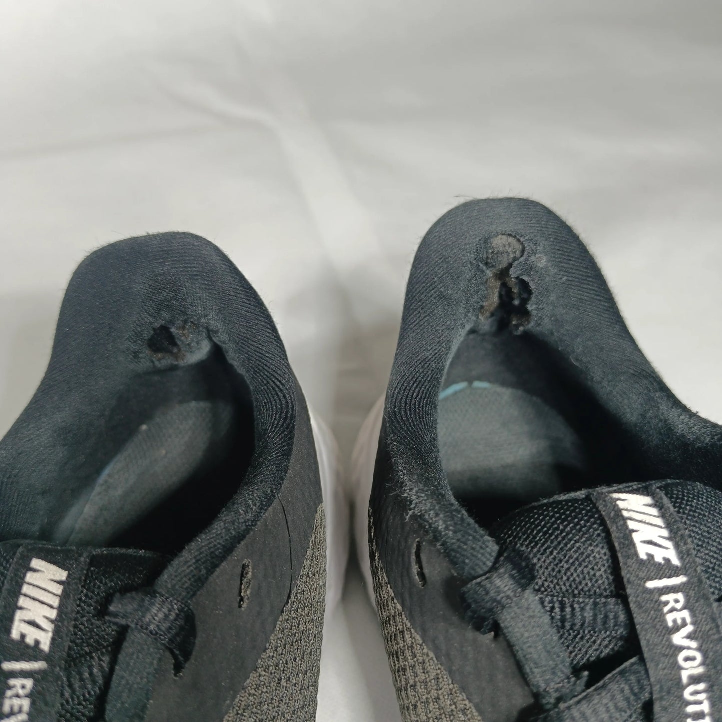 Nike Revolution 5