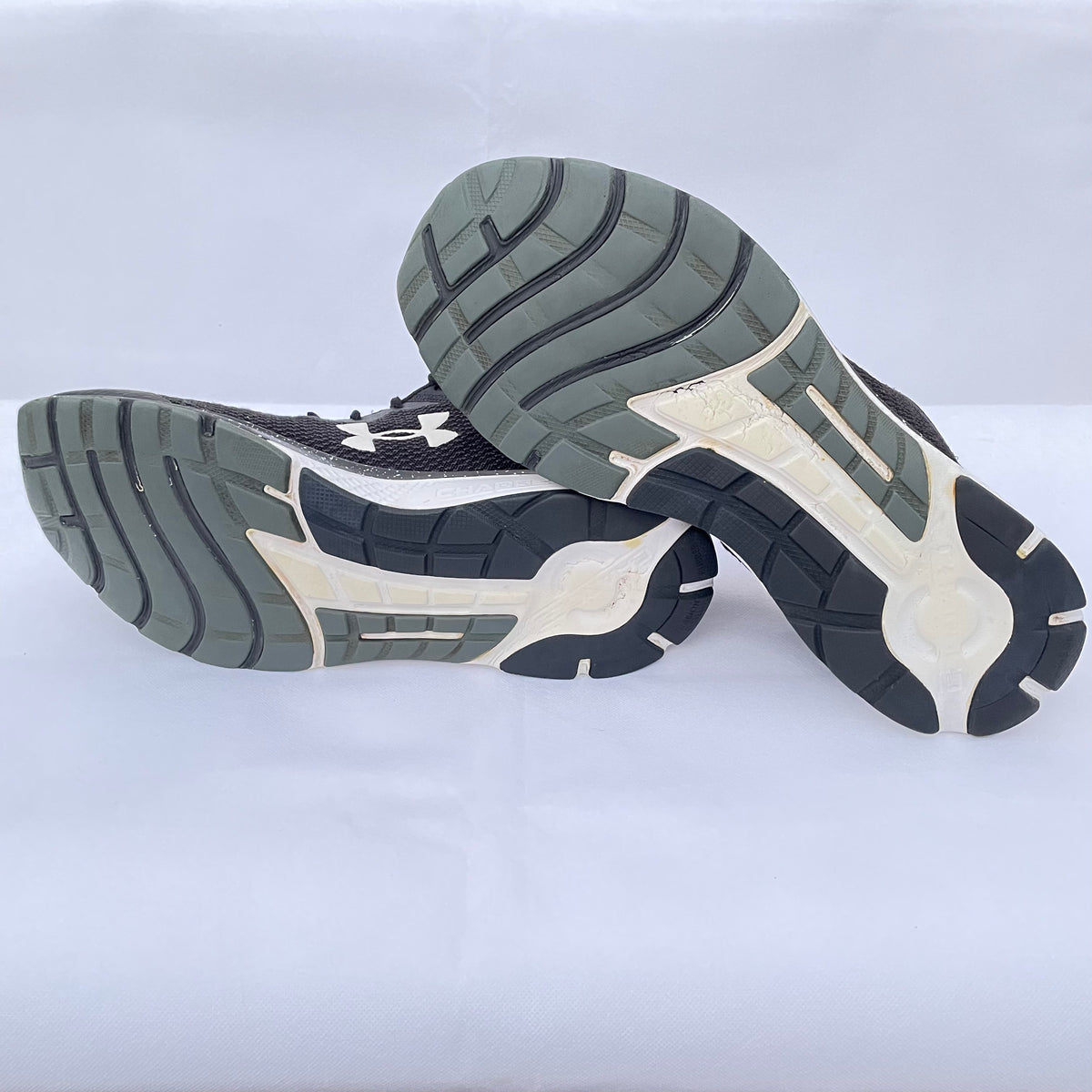 Under Armour Escape 3