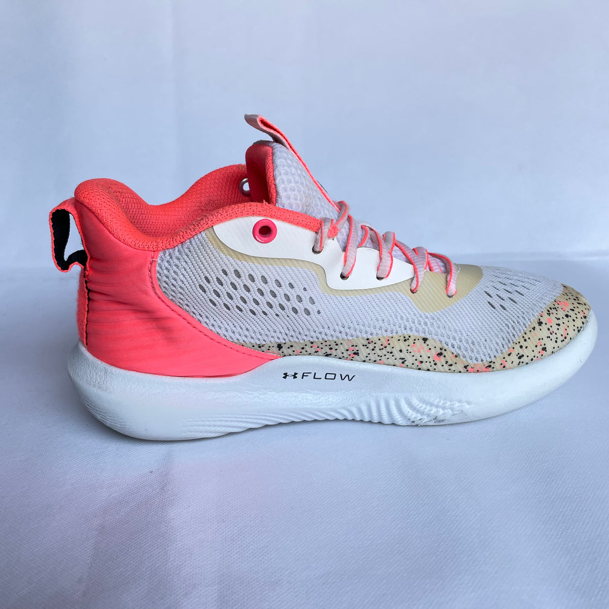 UA Flow Breakthru 2