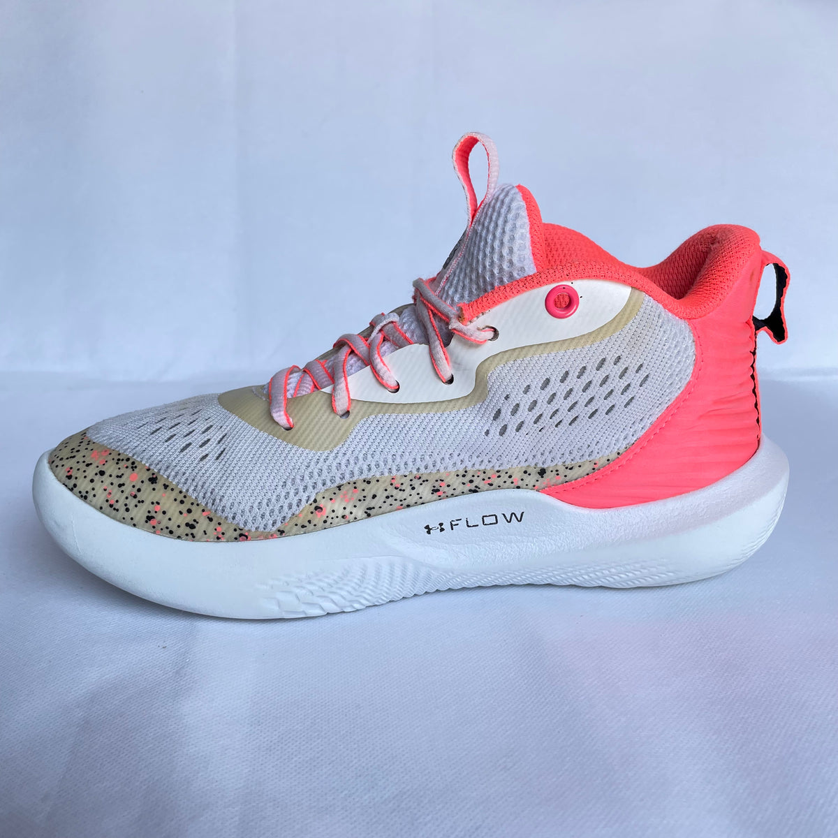 UA Flow Breakthru 2