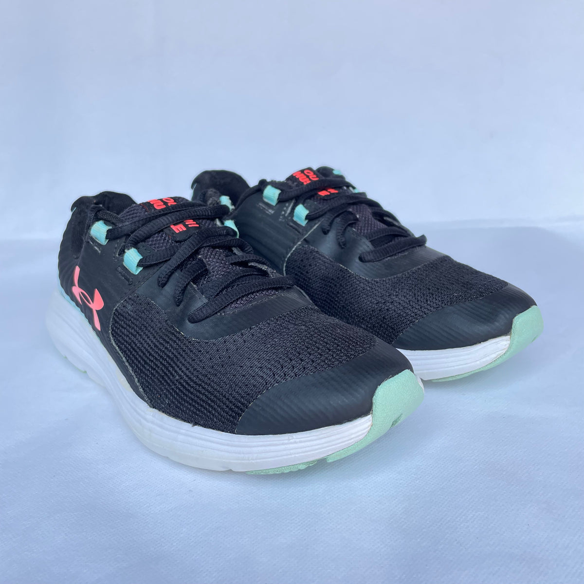 Under Armour Outhustle