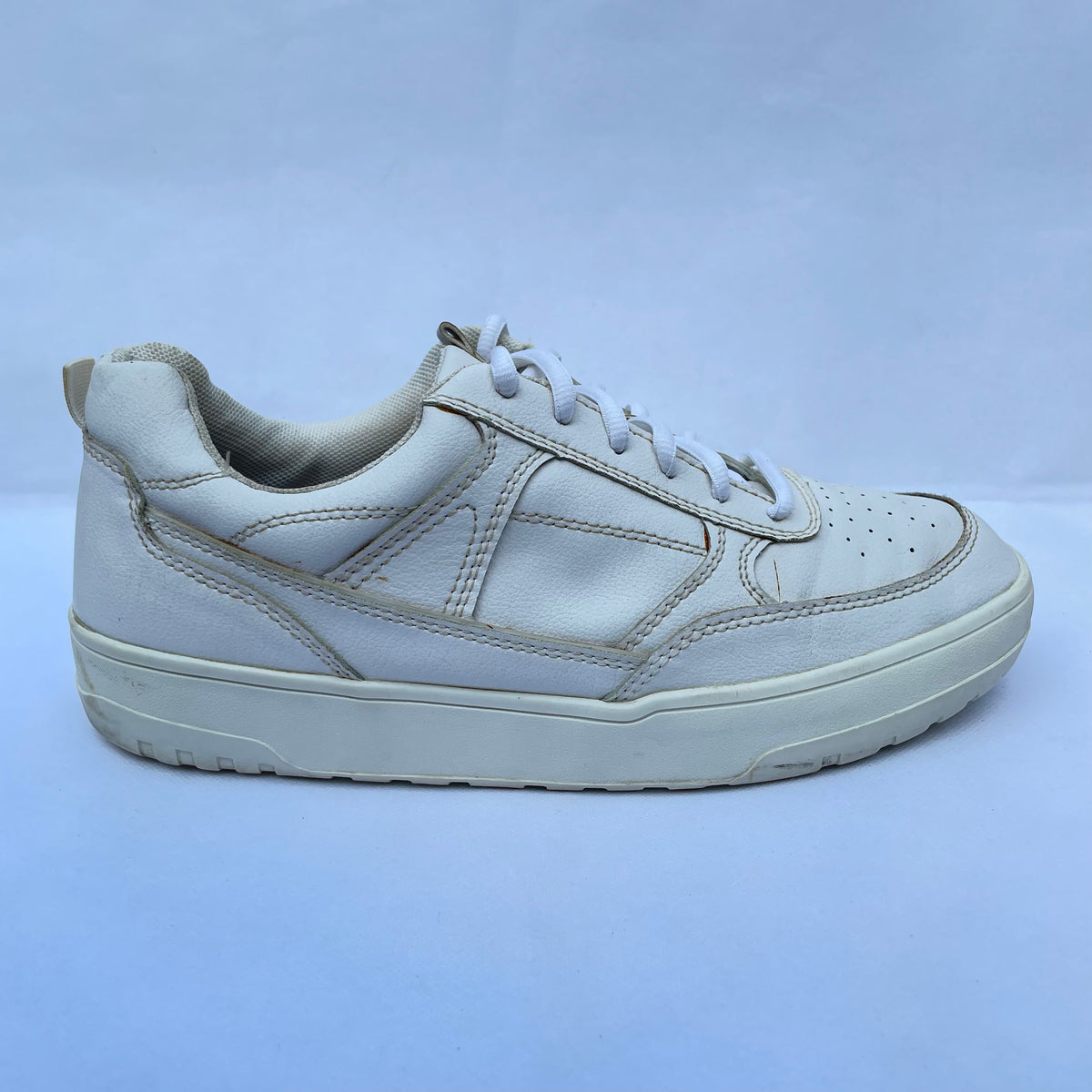 Stradivarius Sneakers